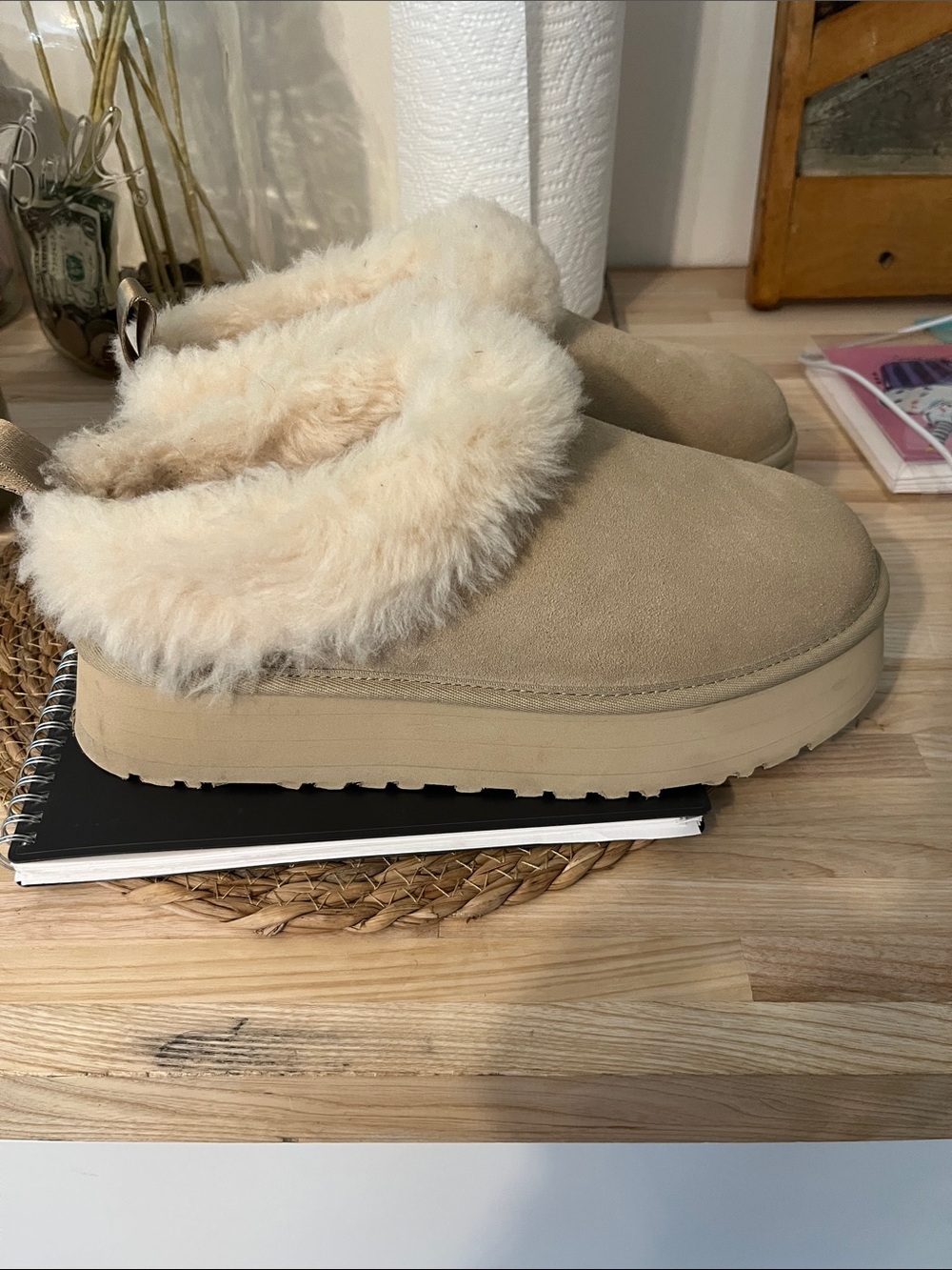 UGG Tazzelle Sand Beige Shearling-Lined Slip-On slipper clog